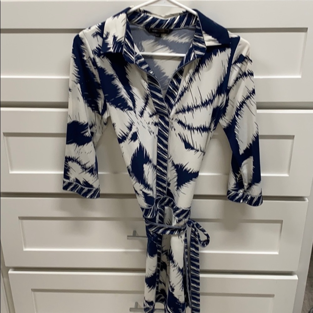 BCBG MAXZARIA wrap dress